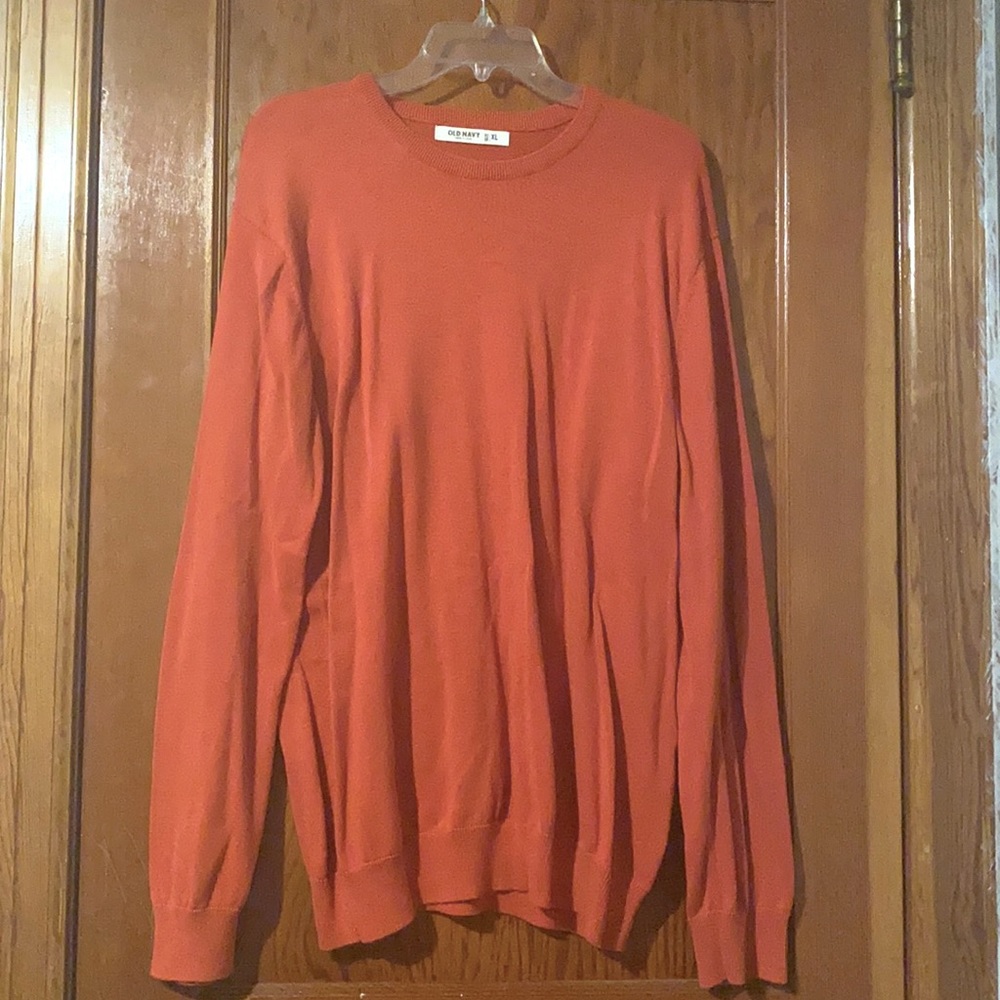 EUC Men’s Orange Old Navy Sweater